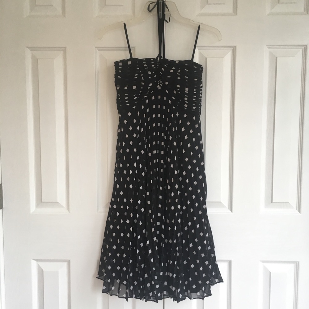 Ann Taylor Pleated Geometric Pattern Dress